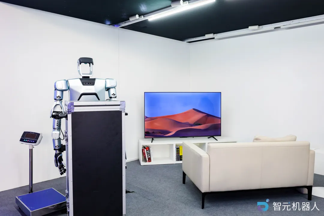 1727249392881112.jpg A2-MAX.JPG